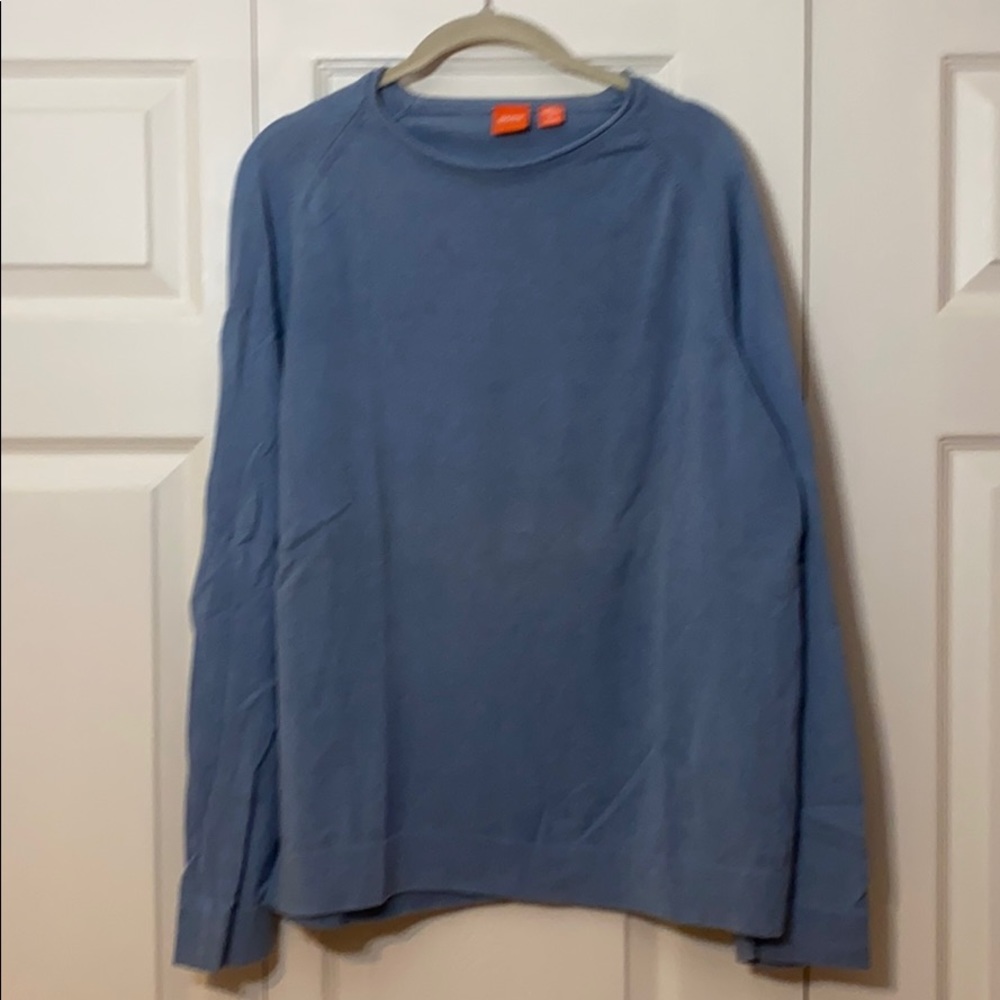 Men’s Hugo Boss sweater